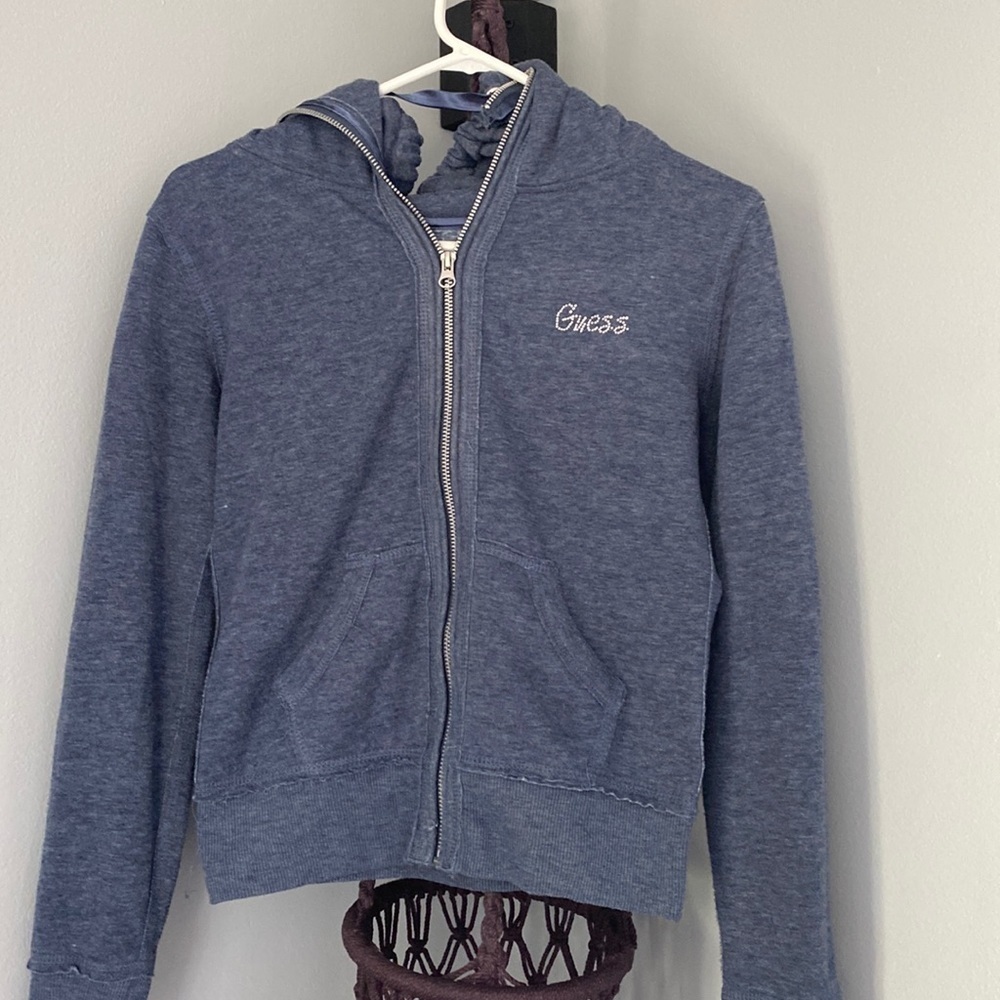 Guess zip up size small🍍A-2